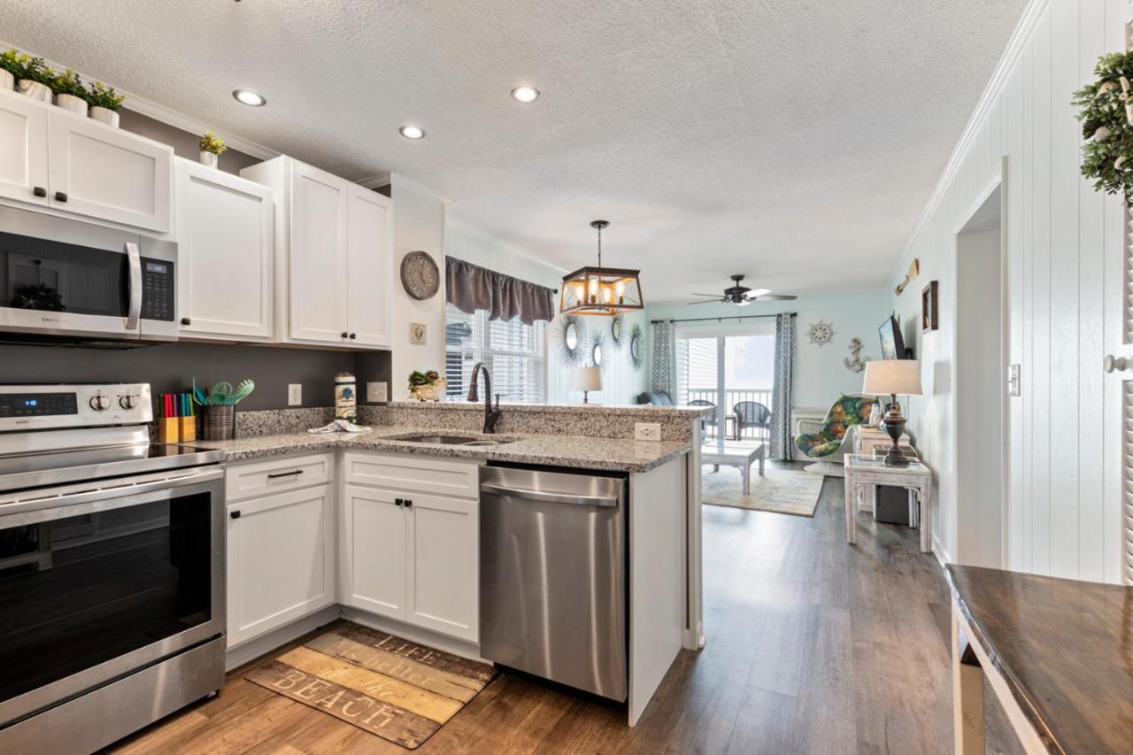 Bright And Sunny Condo With Stunning Oceanfront Myrtle Beach Exterior foto